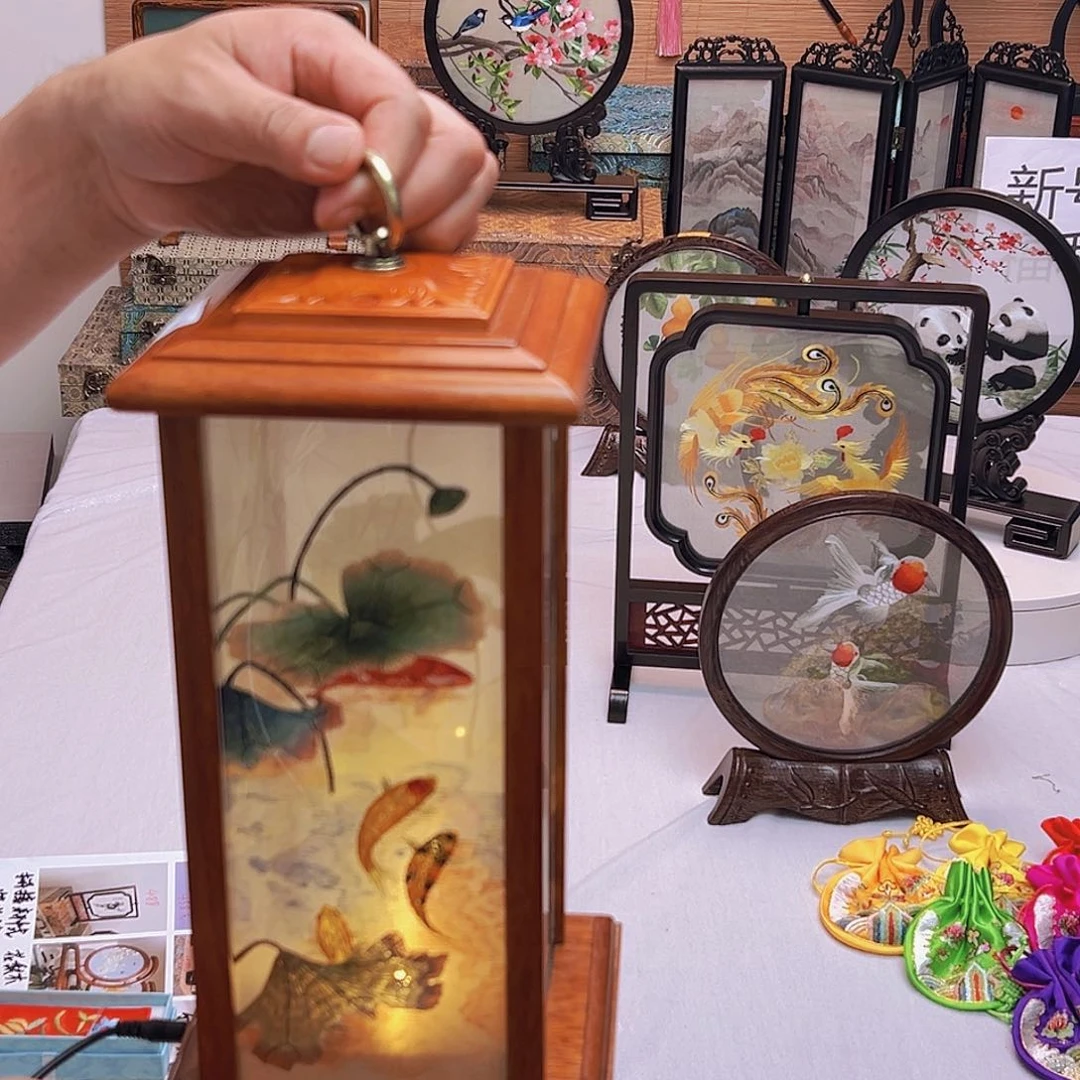 扇子荷花四页宫灯