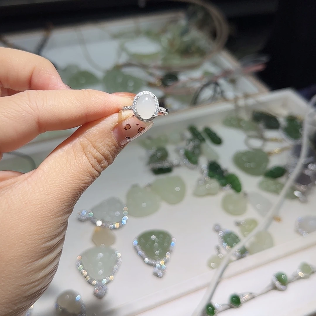 和田玉戒指银S925镶嵌