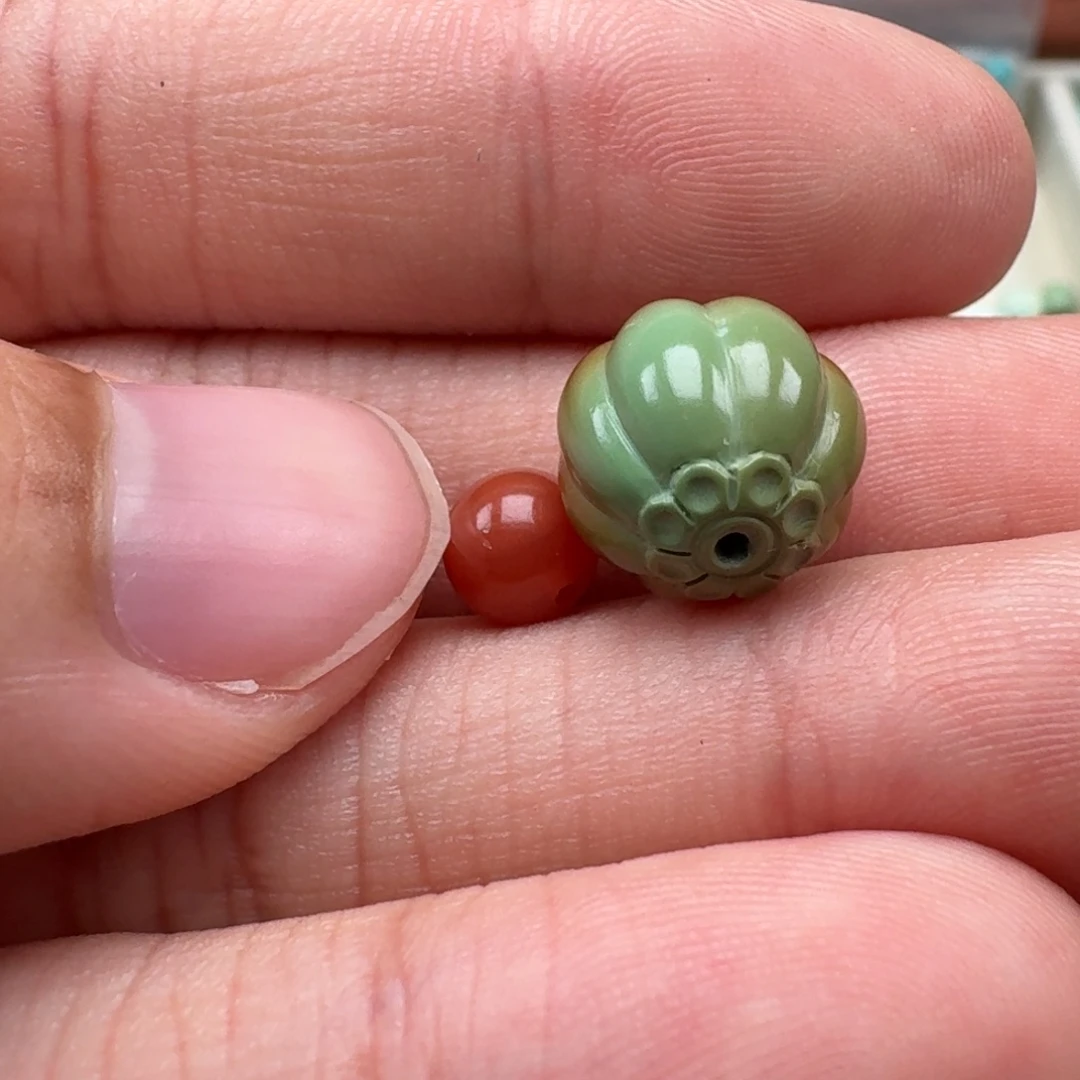 M***x南红玛瑙未镶嵌珠宝半成品