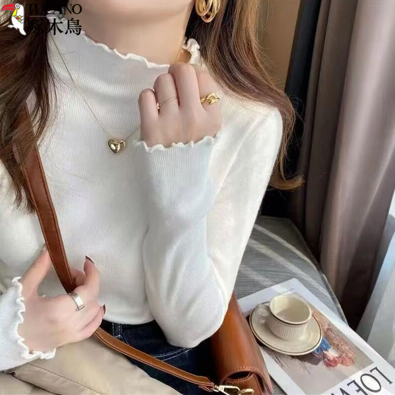 啄木鸟秋冬新款洋气打底衫女款木耳边半高领白色毛衣长袖针织衫