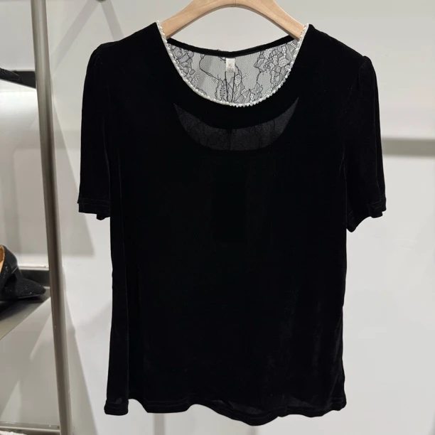 【方圆服饰】纯色钉珠丝绒轻熟风黑色修身型T恤修身圆领