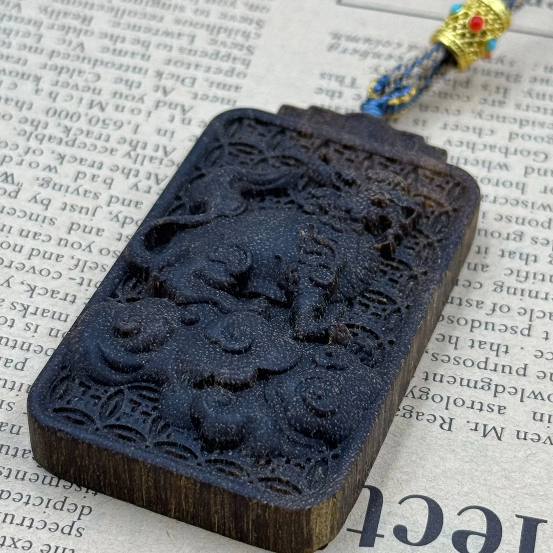 {天香阁}m0061沉香木吊坠/多样性发货