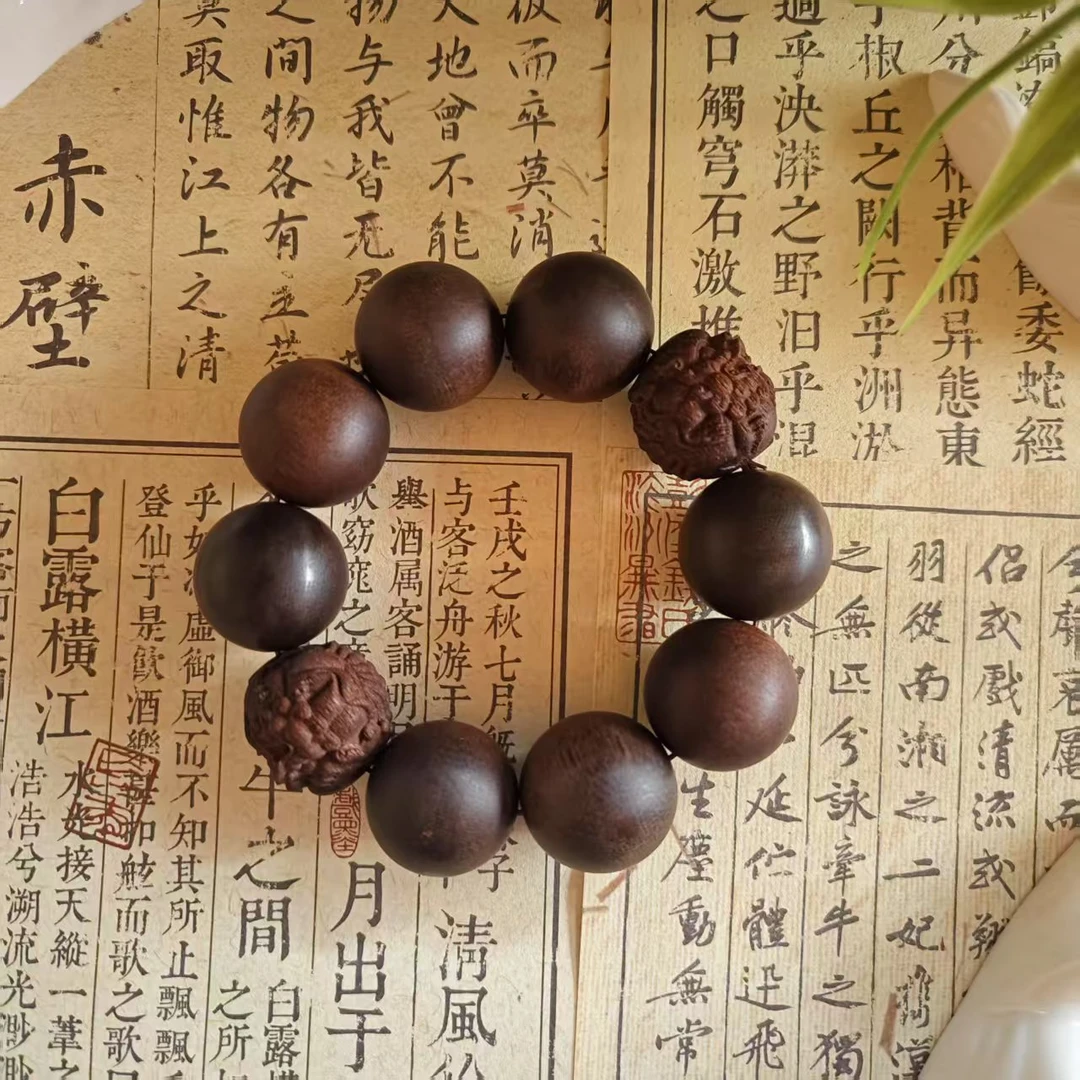 (依一)蓝毗尼佛陀林 沉香手串-YY033618（多样性发货）