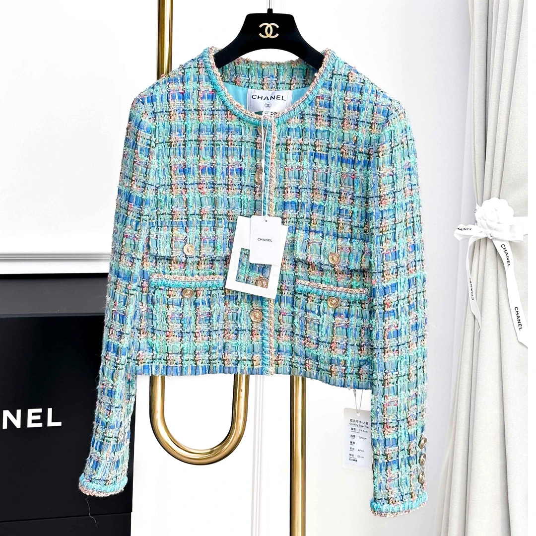99新 Chanel/香奈儿 40码 蓝绿混色 金扣 圆领 长袖 短款 外套