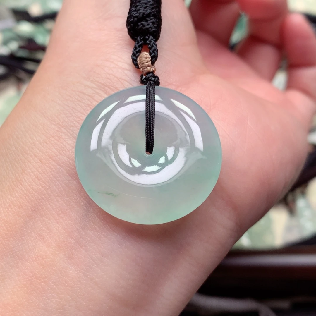 翡翠未镶嵌颈饰扣子