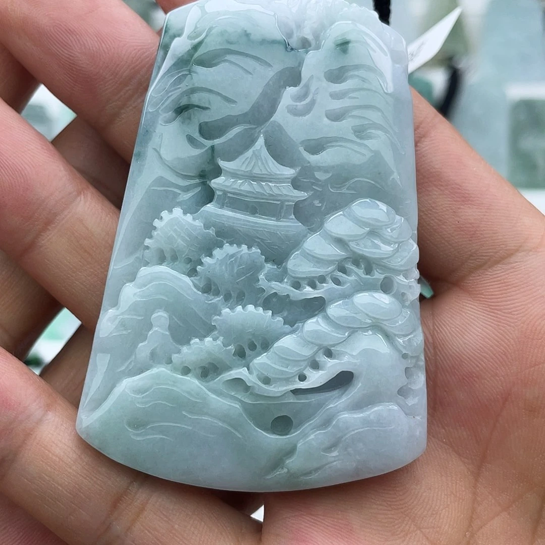 翡翠未镶嵌颈饰翡翠