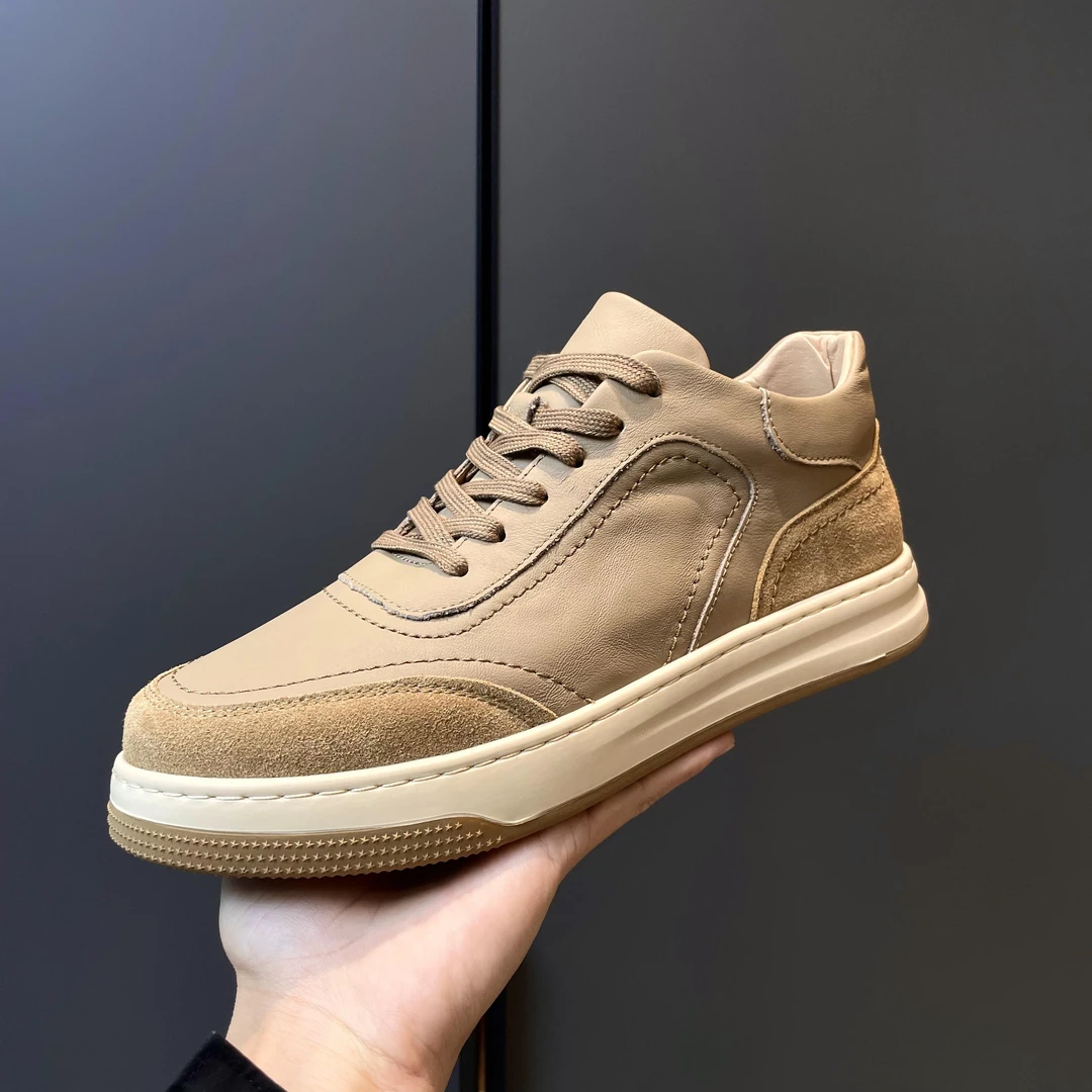 真皮鞋男士新款休闲板鞋透气低帮鞋百搭时尚潮鞋头层牛皮复古男鞋