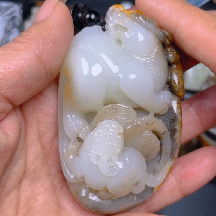 和田玉挂件未镶嵌