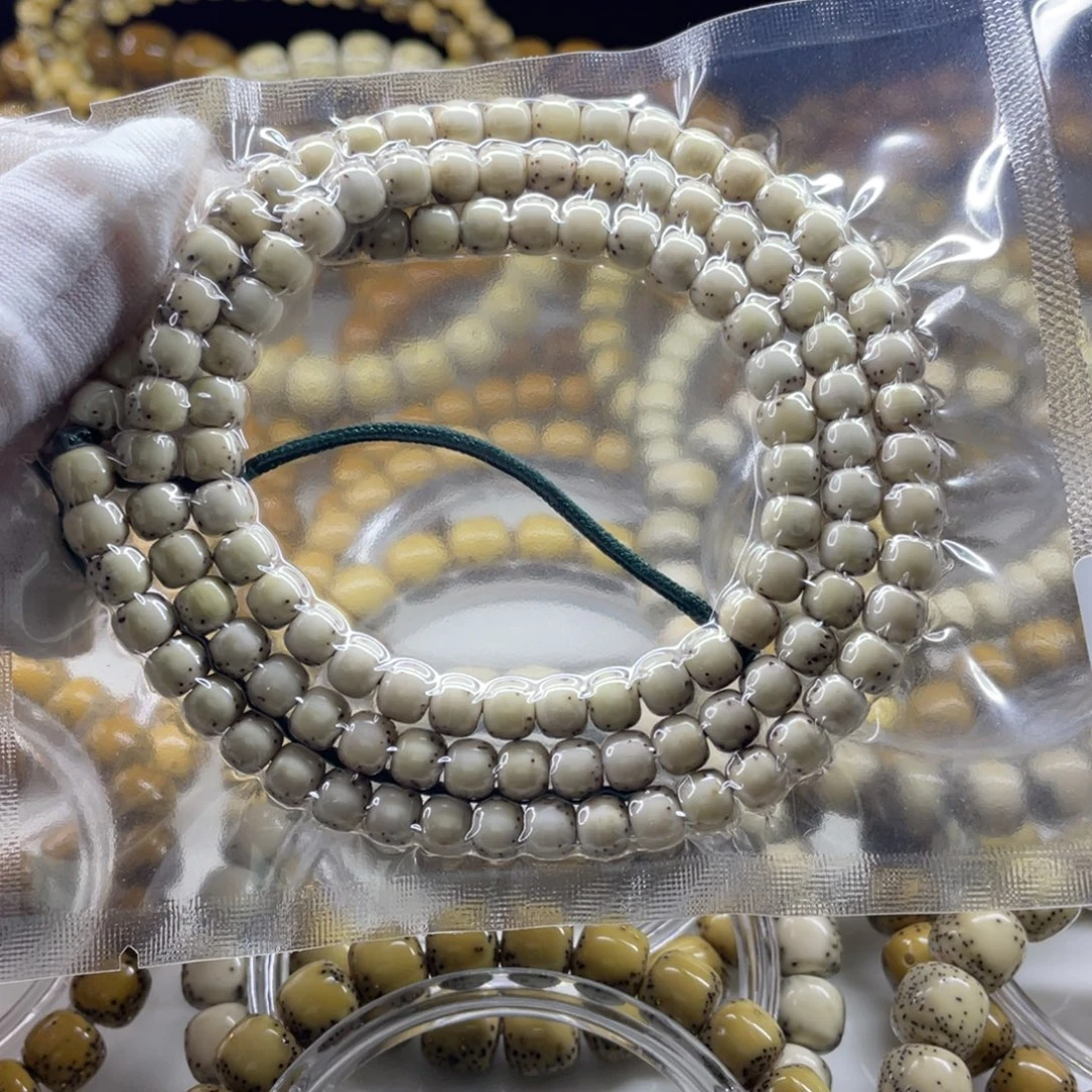 星月菩提吊坠糯冰6✖️5河豚大留白