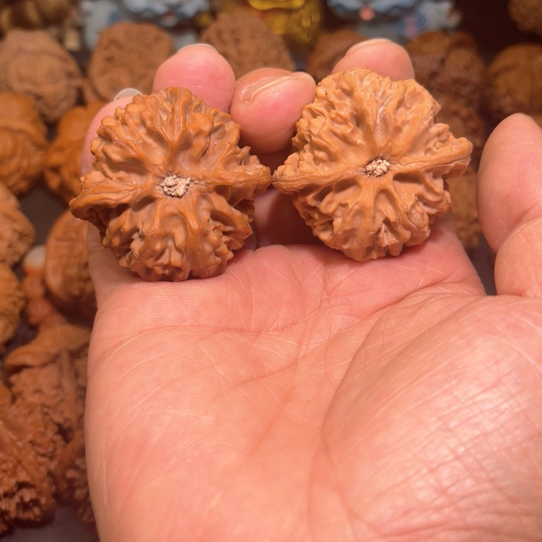 文玩核桃吊坠44全品苹果园