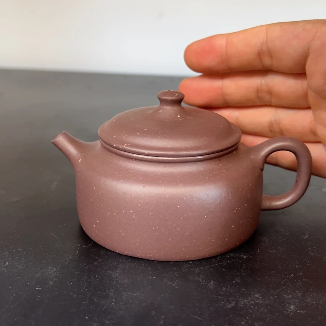 茶壶紫砂汽修厂和机械设备