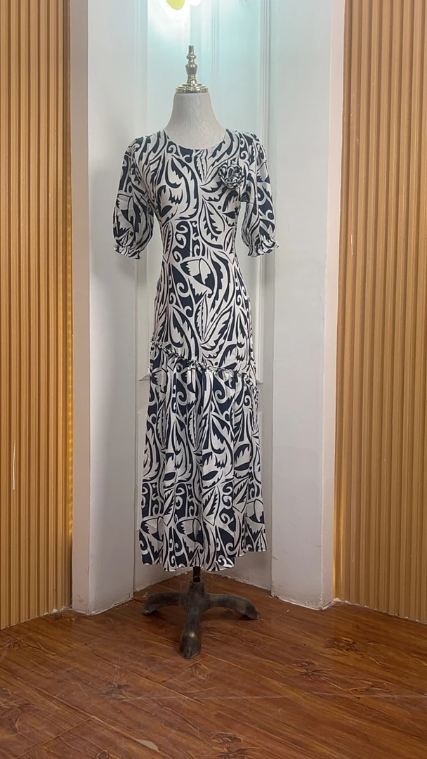 斜肩圆领娃娃领夏季印花连衣裙提花豹纹女士时尚裙子