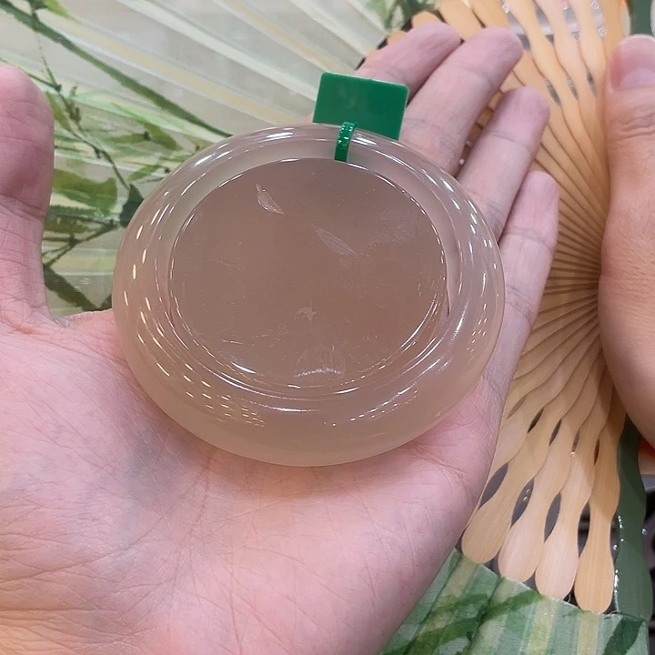 玛瑙/玉髓手镯未镶嵌S****。