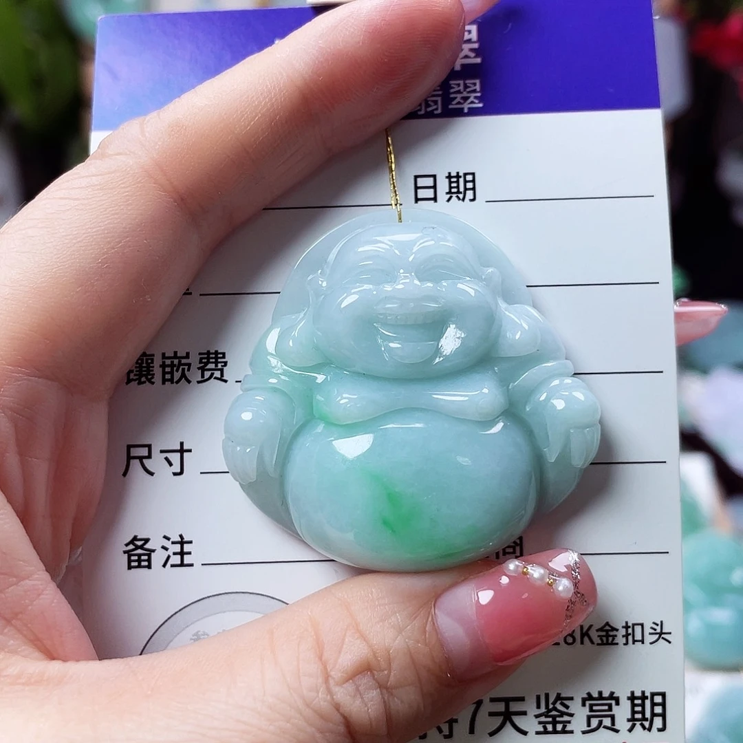 翡翠未镶嵌颈饰佛公53
