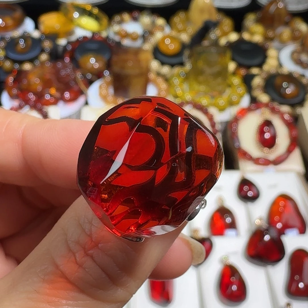 琥珀银S925镶嵌裸石天然缅甸血珀钻切面随形戒指