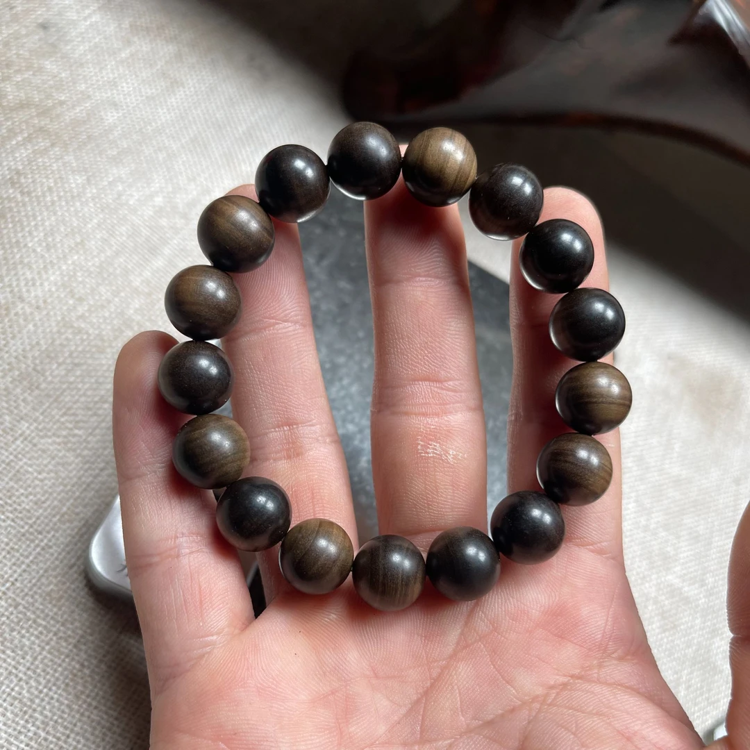 印度迈索尔老山檀香12阴沉横纹沉水手串，多样性发其一