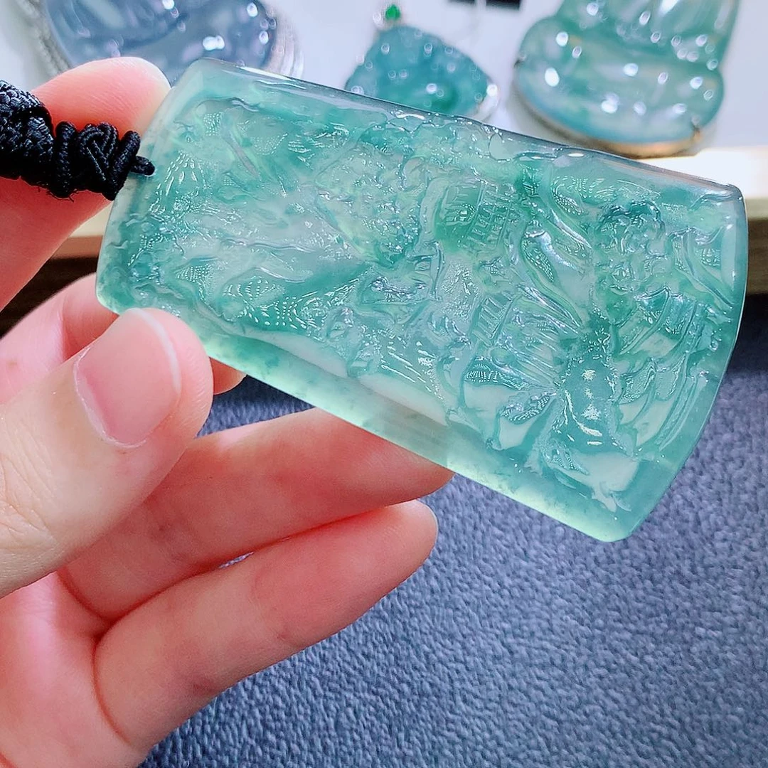 颈饰未镶嵌翡翠翡翠