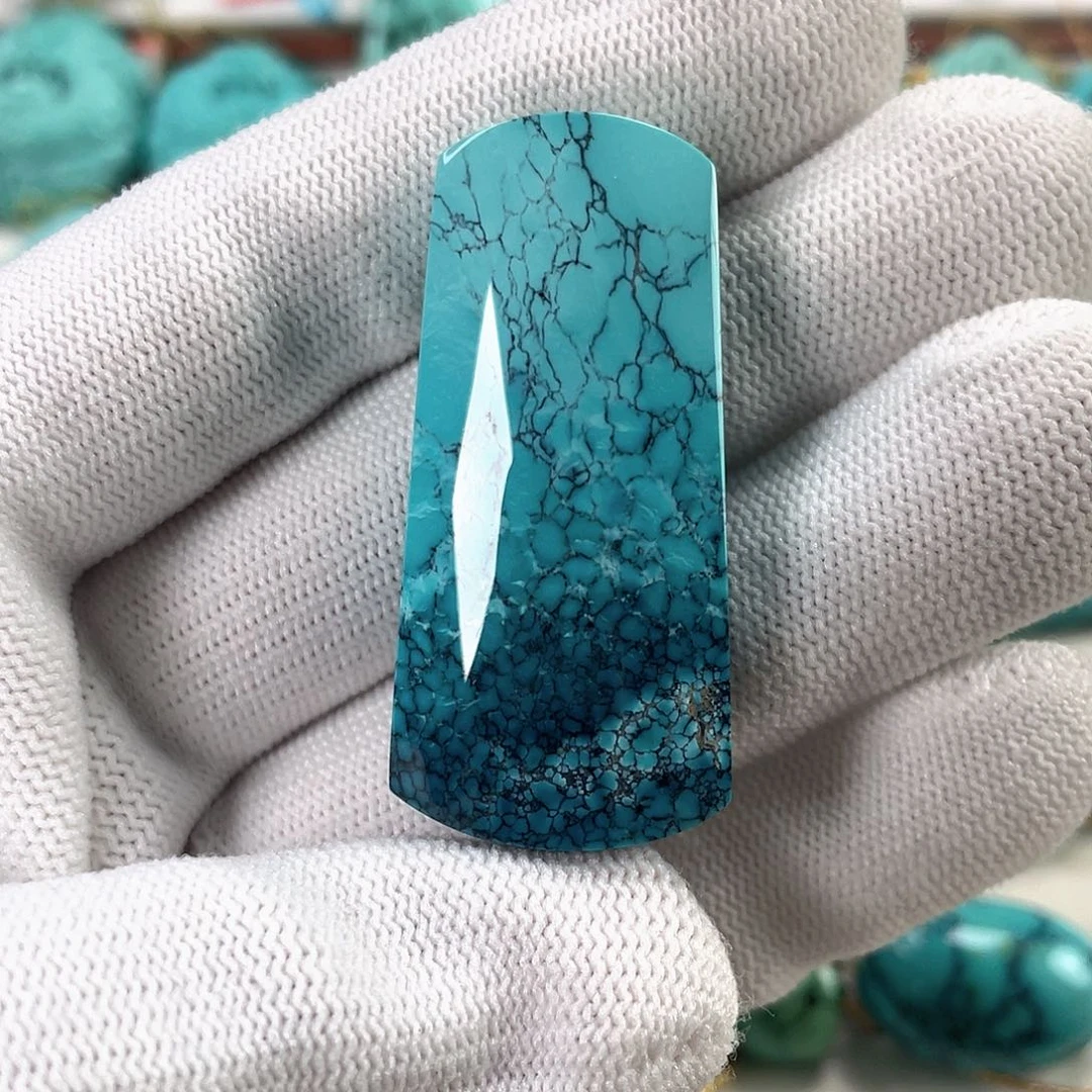 绿松石未镶嵌车挂