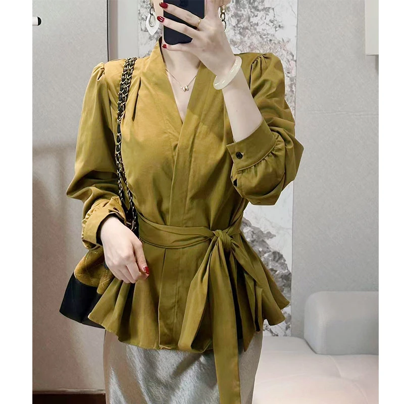 港风气质长袖衬衫女上衣春秋季新款修身显瘦高级感绑带外穿衬衣