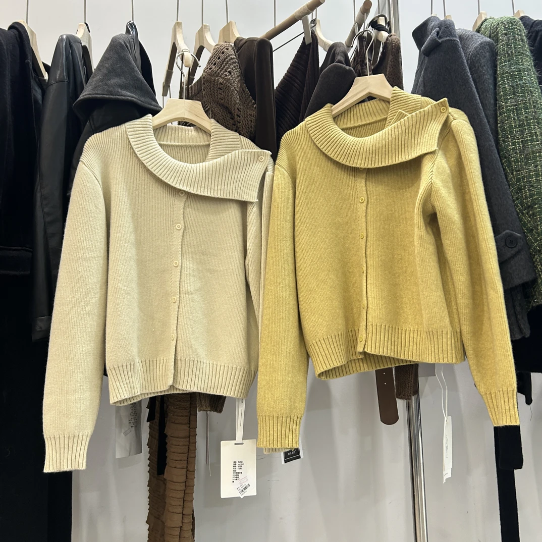 长袖针织秋季翻领冬季女毛针织衫开衫款厚款休闲风