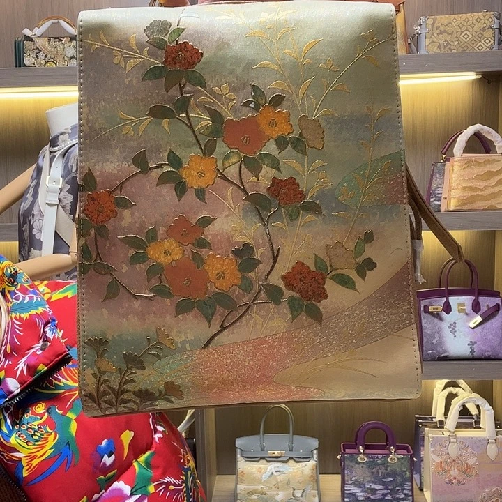 织绣阳**妈在线等一个月后就开始好好工作好好休息啦