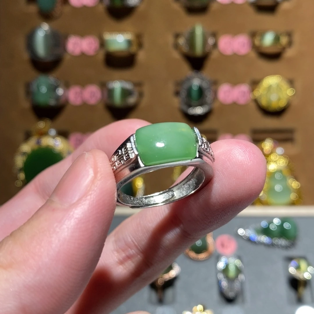 和田玉未镶嵌戒指