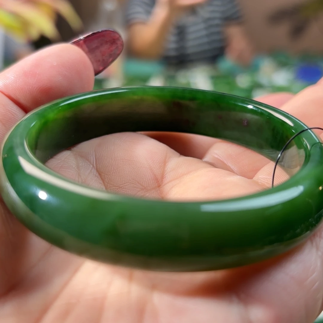 和田玉（碧玉）手镯未镶嵌