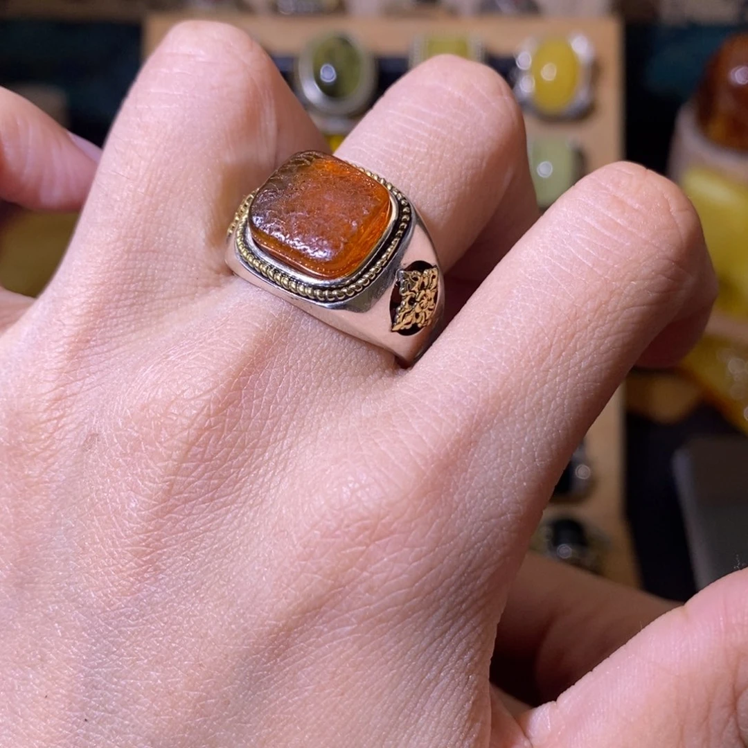 蜜蜡银S925镶嵌戒指五**桃