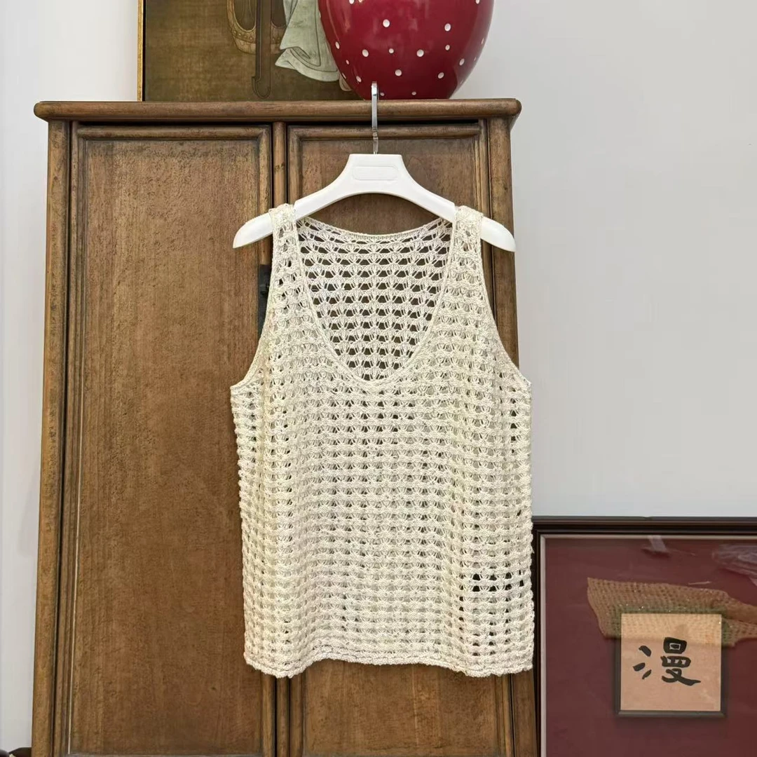 漫颜刘2025春季新品羊毛混纺镂空亮片针织衫V领无袖百搭针织背心
