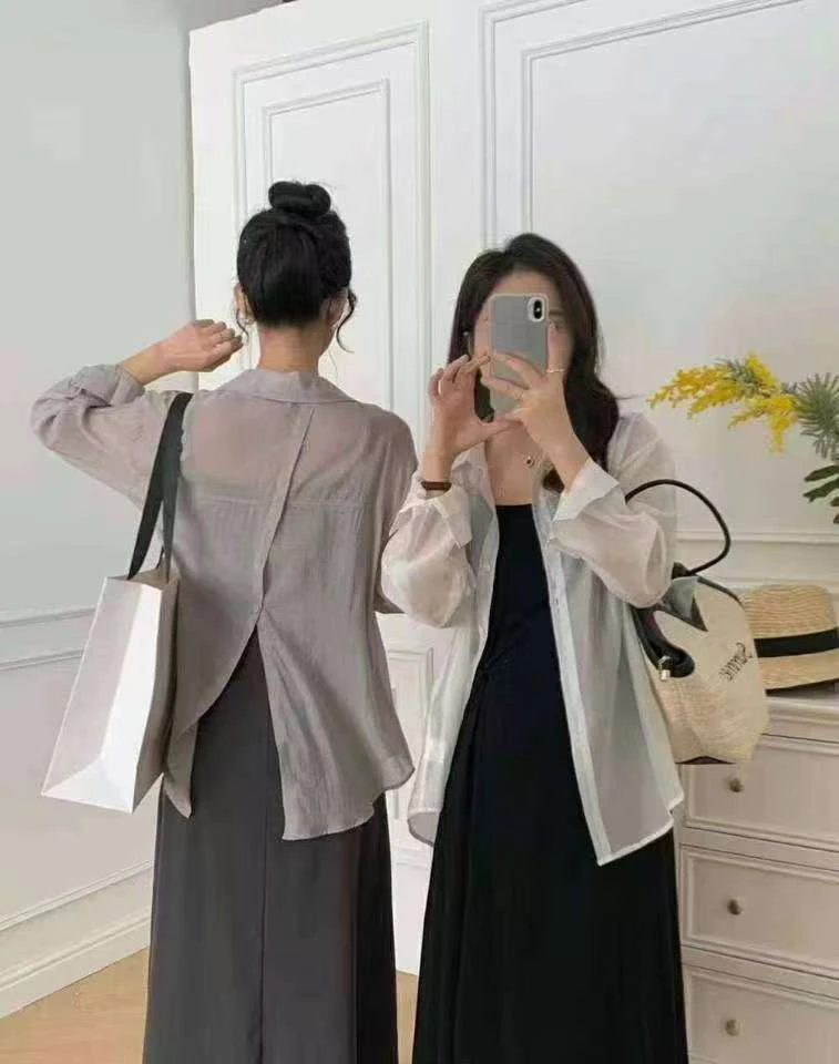 后开衩设计时尚款衬衫