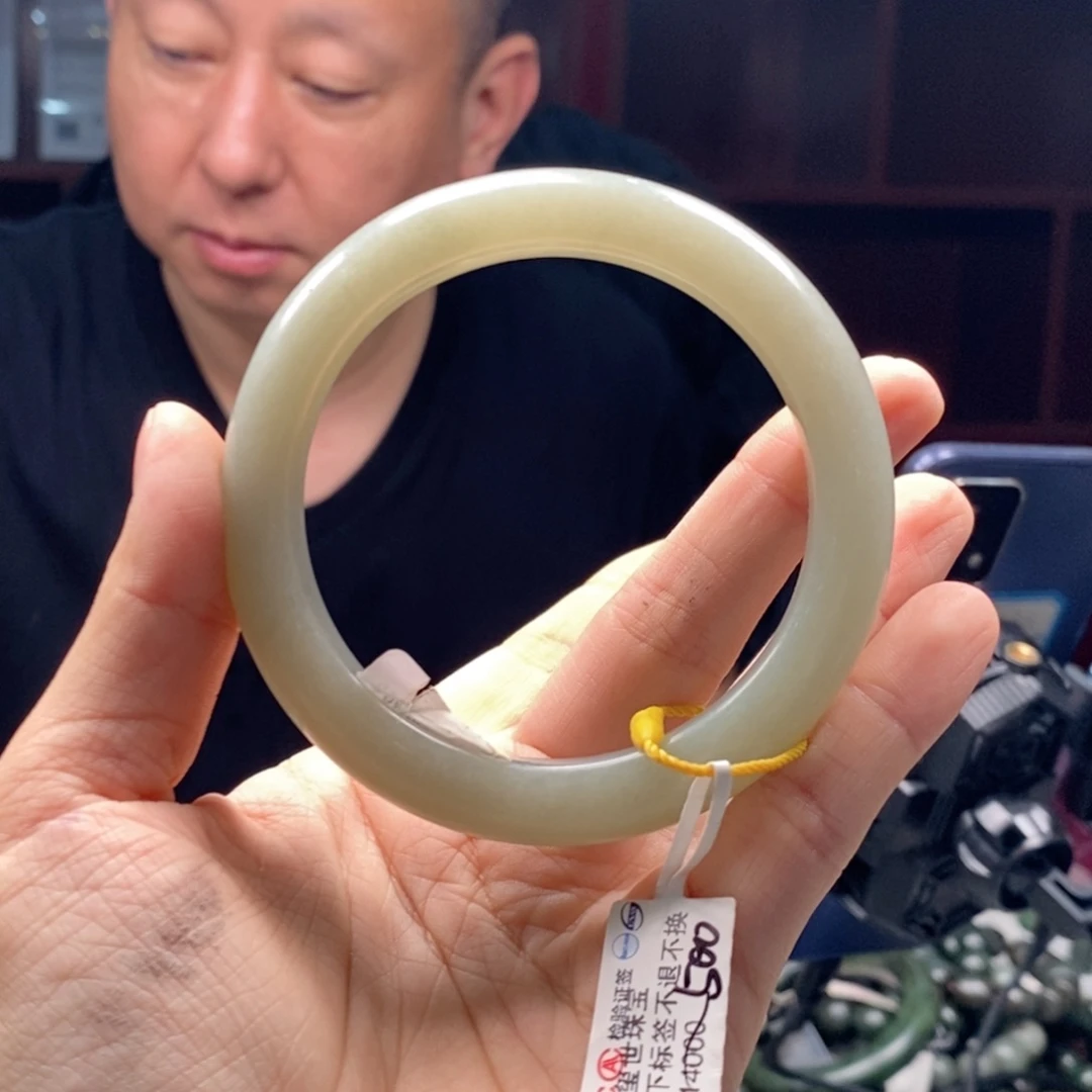 手链未镶嵌和田玉（糖玉）