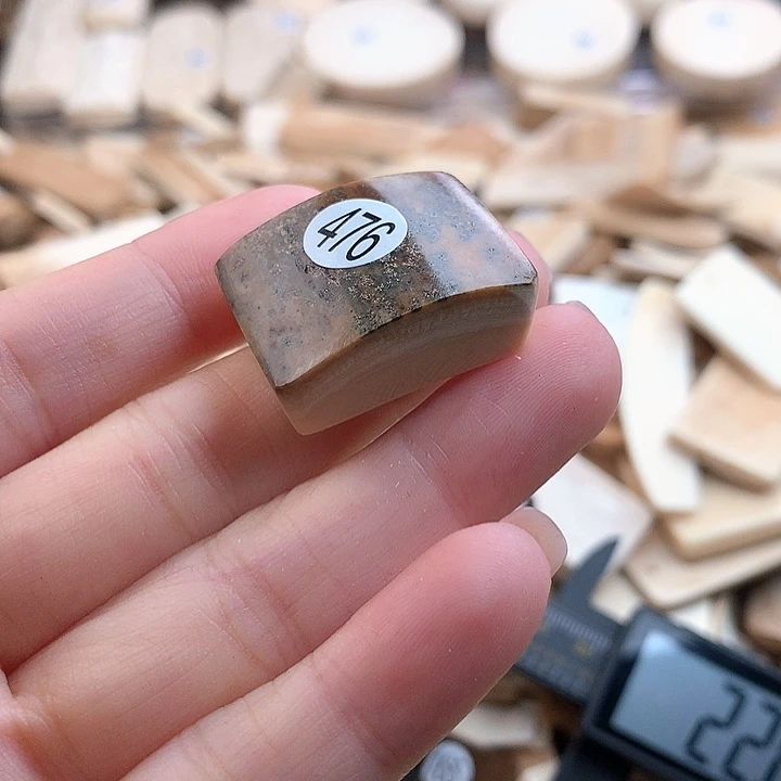 泥塑不打孔联系客服