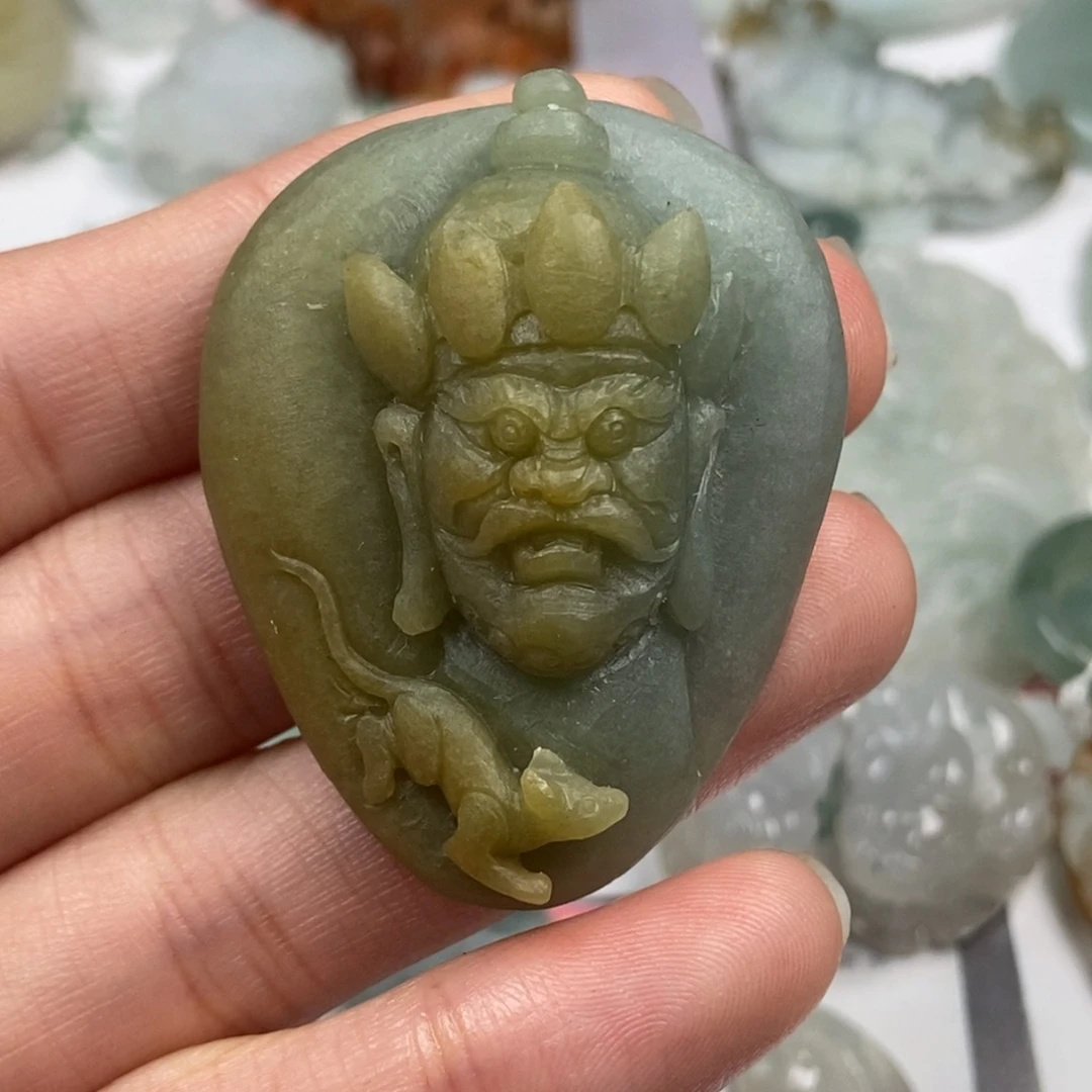 定制翡翠未镶嵌翡翠