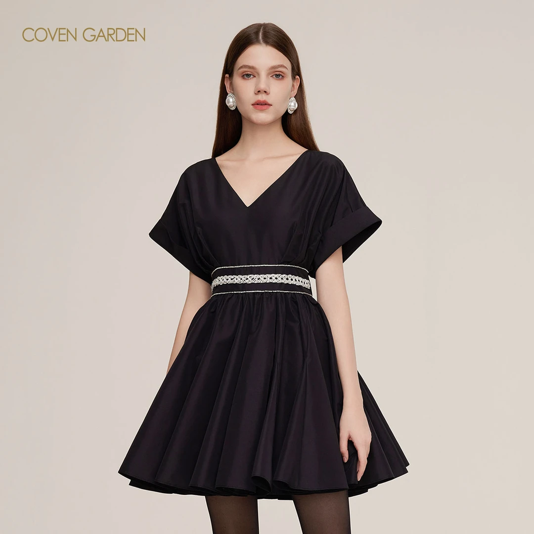 【陈大可】 风衣料收腰连衣裙CLC3083528 COVEN GARDEN
