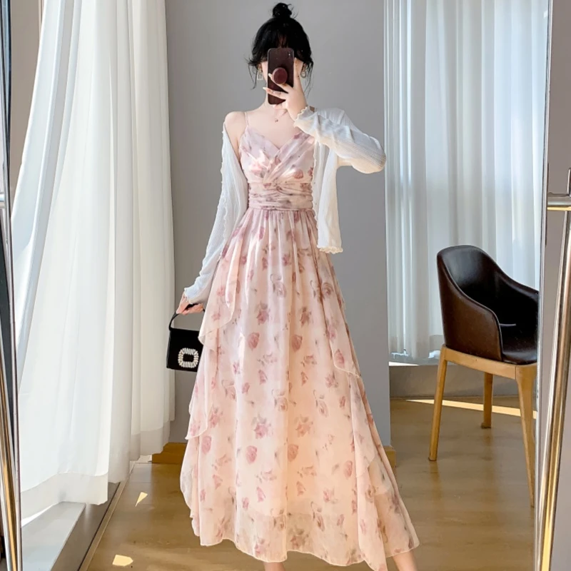 洋气荷叶边碎花吊带连衣裙女夏季新款法式温柔风收腰长款仙女裙子