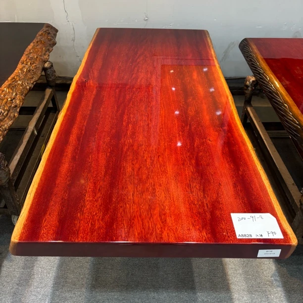 3非洲进口原木实木大板