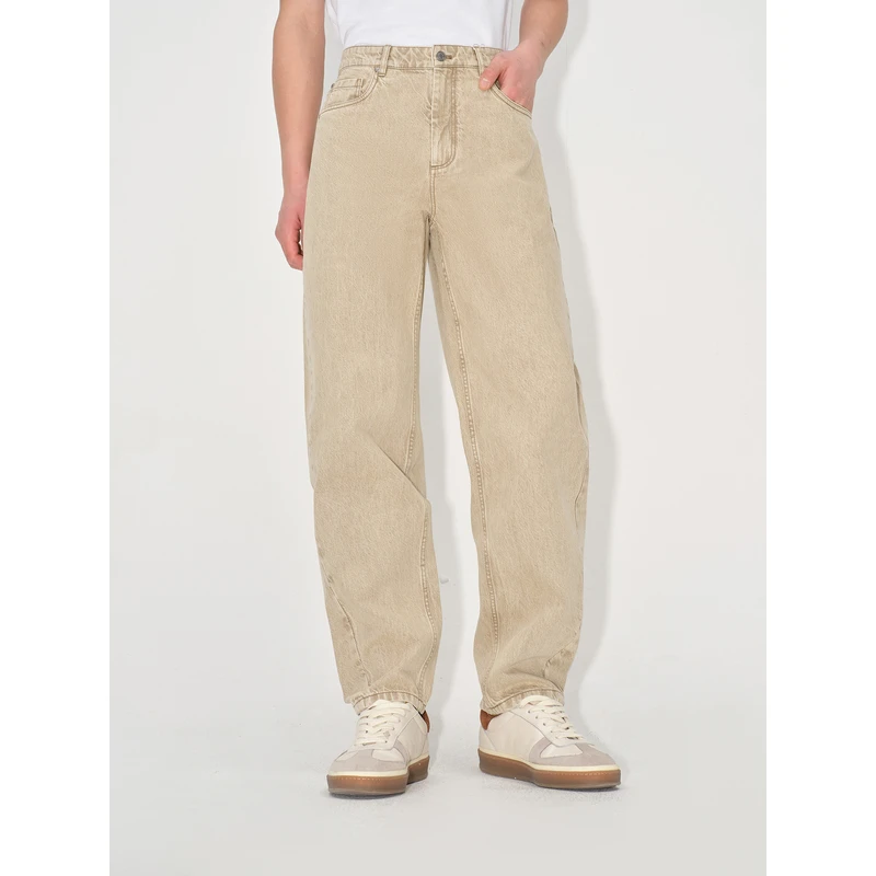 UNICA HOMME/高玩时髦_意大利棉壳-时髦扭缝牛仔裤