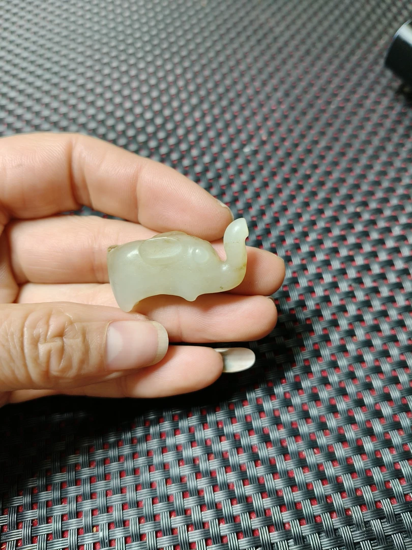 新疆和田玉白玉挂件