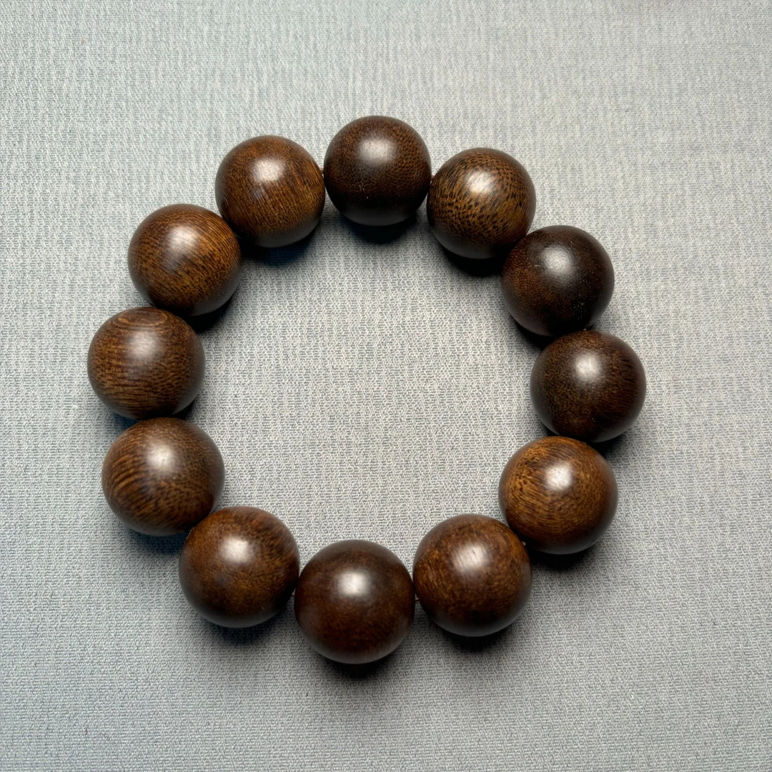 Y051 沉香大圆珠手串尺寸约20mm 多样性发一件
