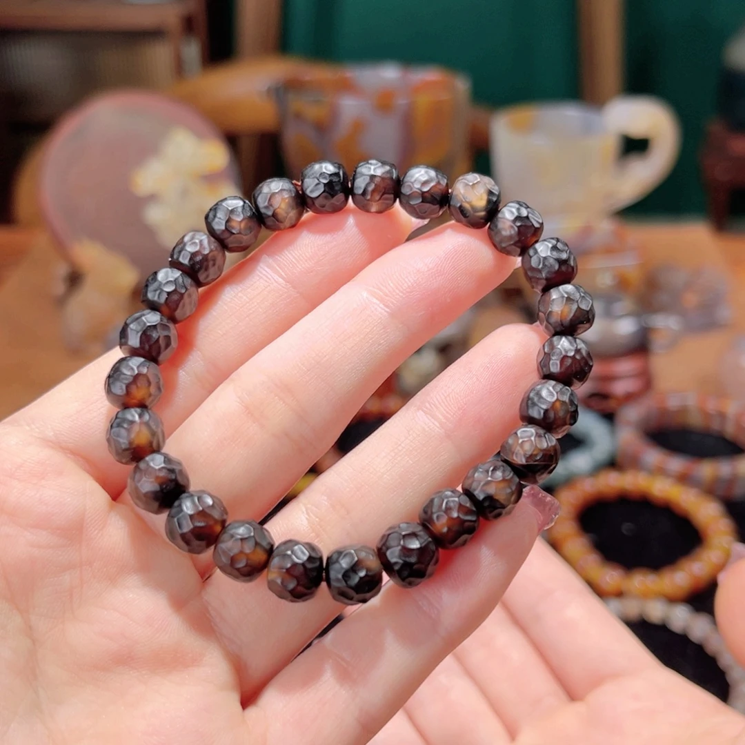 玛瑙/玉髓珠串未镶嵌