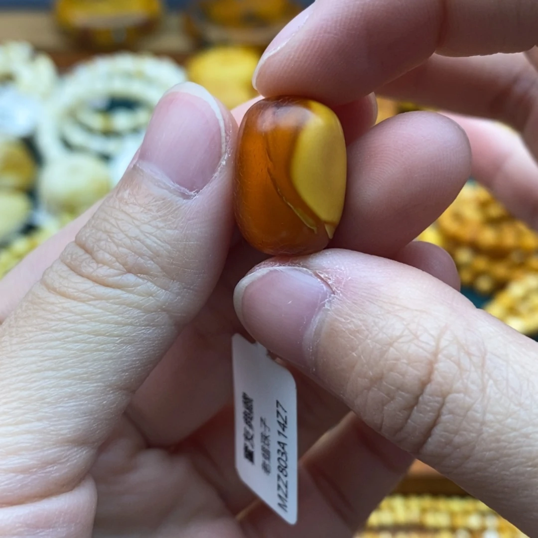 【闪购商品】琥珀未镶嵌珠宝奇石
