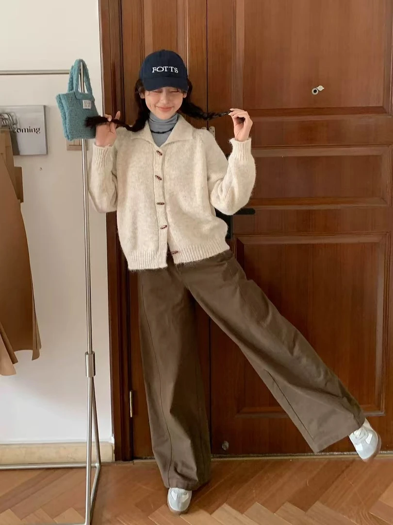 B13-3两色“线条”休闲裤（6885）