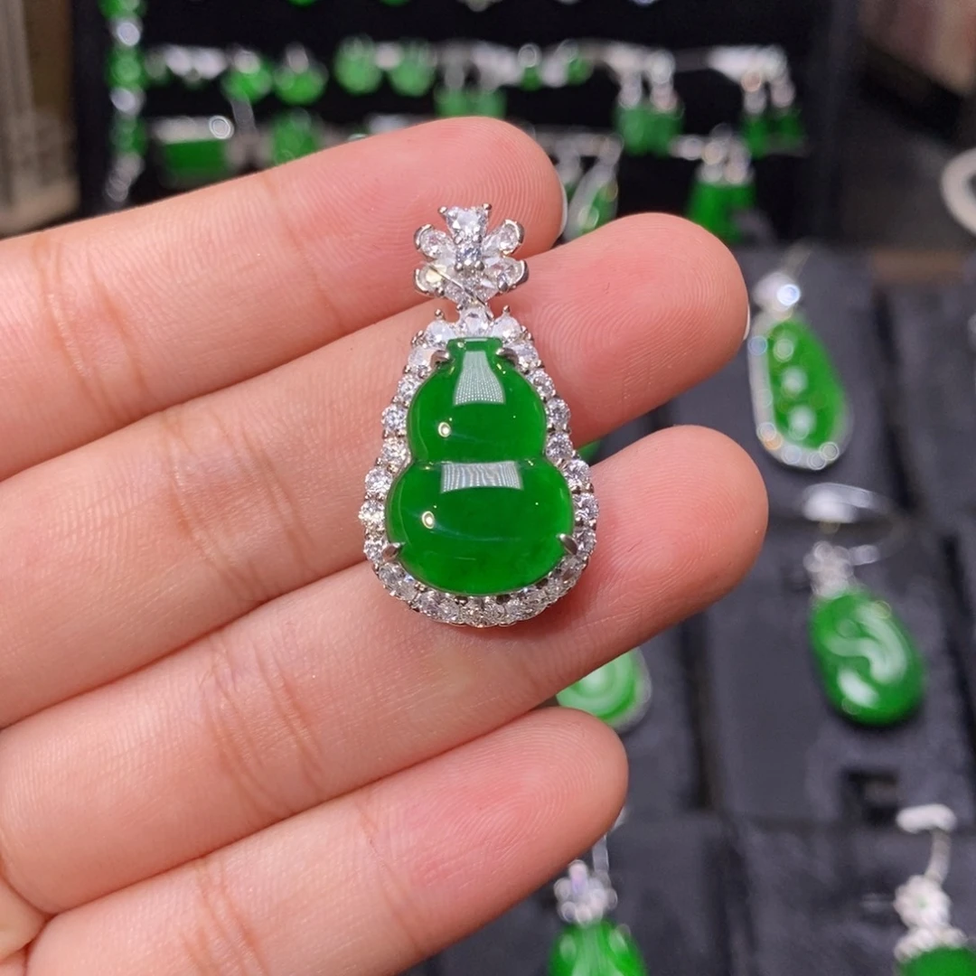 颈饰银S925镶嵌翡翠天然翡翠