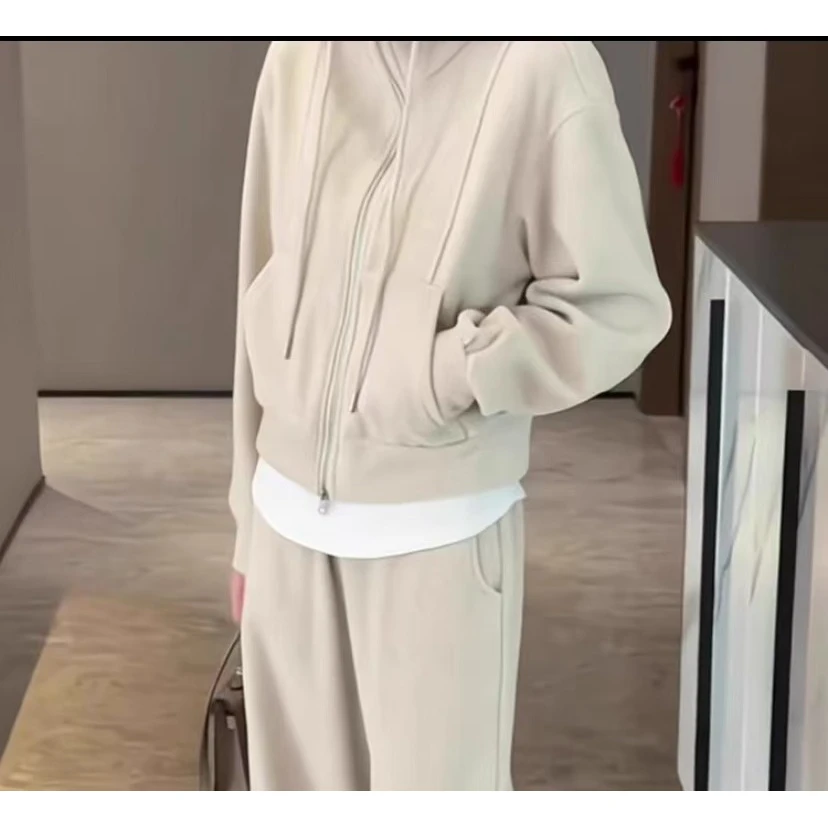 2068【单上衣】春秋季女士新款时尚连帽休闲运动服 三楼