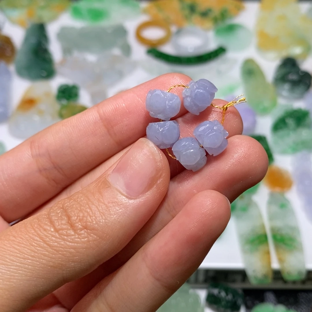 宝***静定制翡翠未镶嵌一套