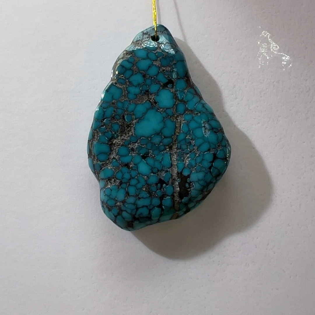 绿松石未镶嵌挂件