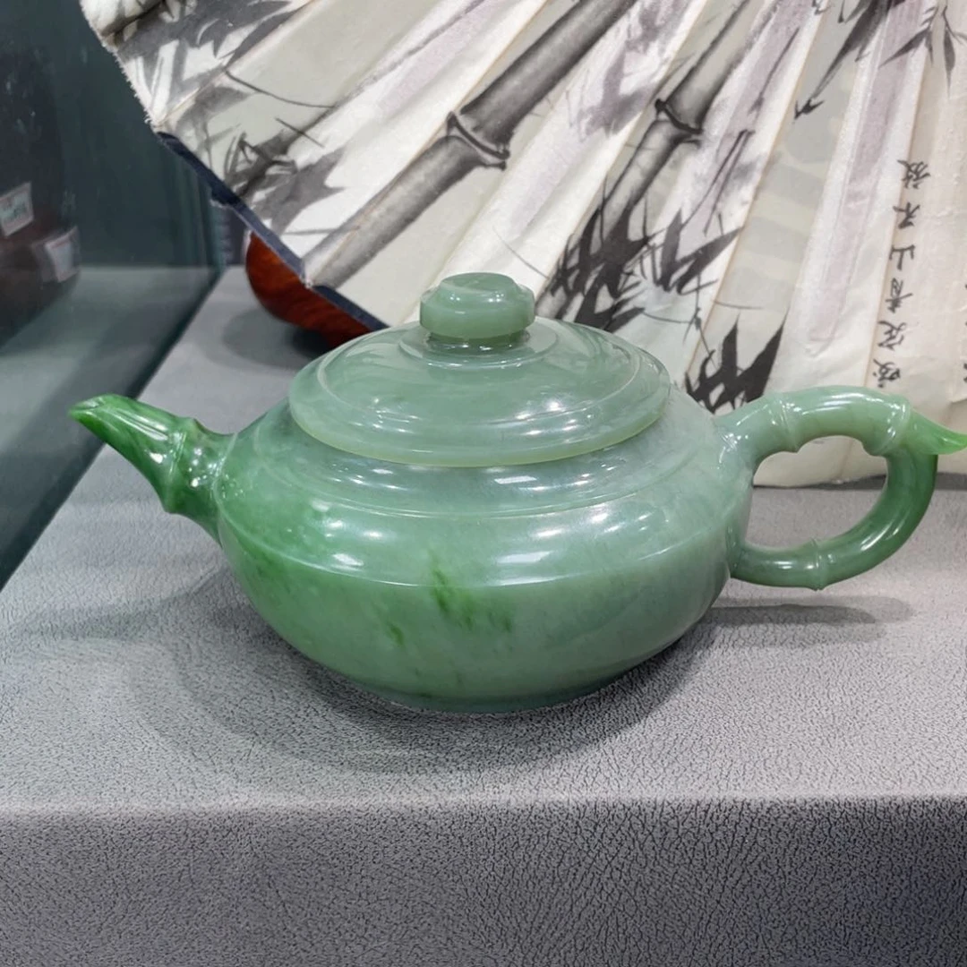 未镶嵌和田玉摆件