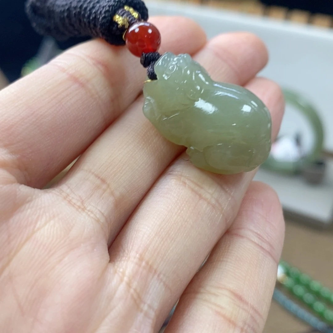 和田玉颈饰未镶嵌Cs