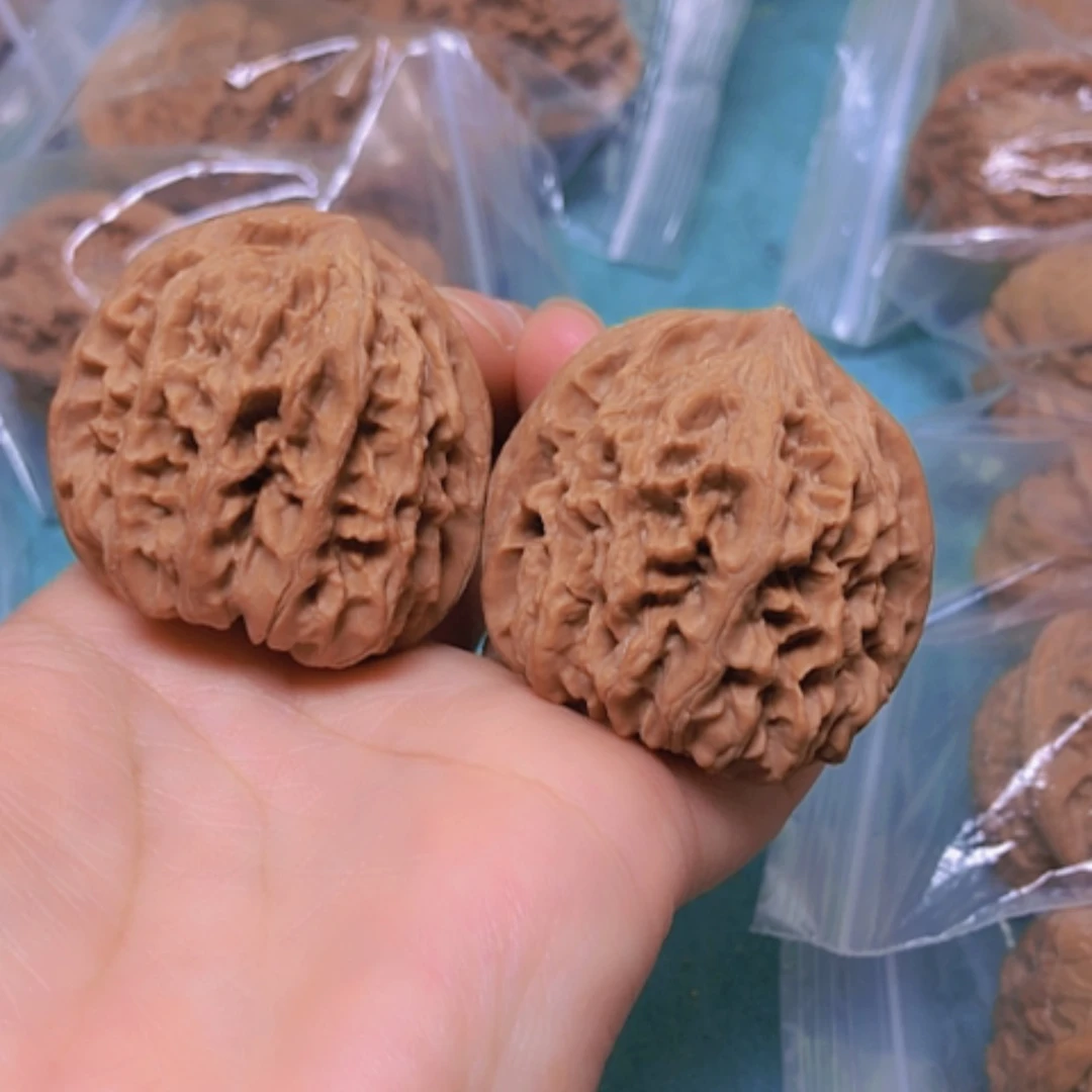 【闪购商品】摆件核桃42野牛有修