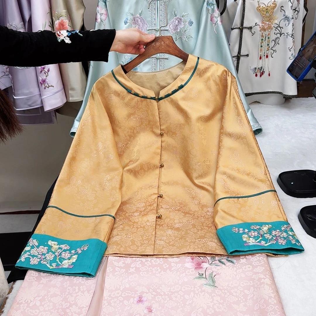 刺绣真丝金色软缎对襟上衣